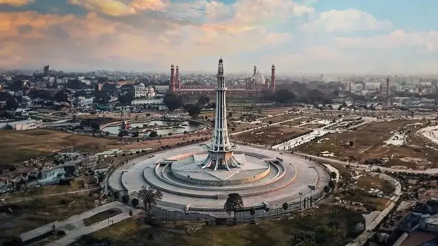 No 1 Expert Top Movers in Lahore - FlexiFleet Logistics